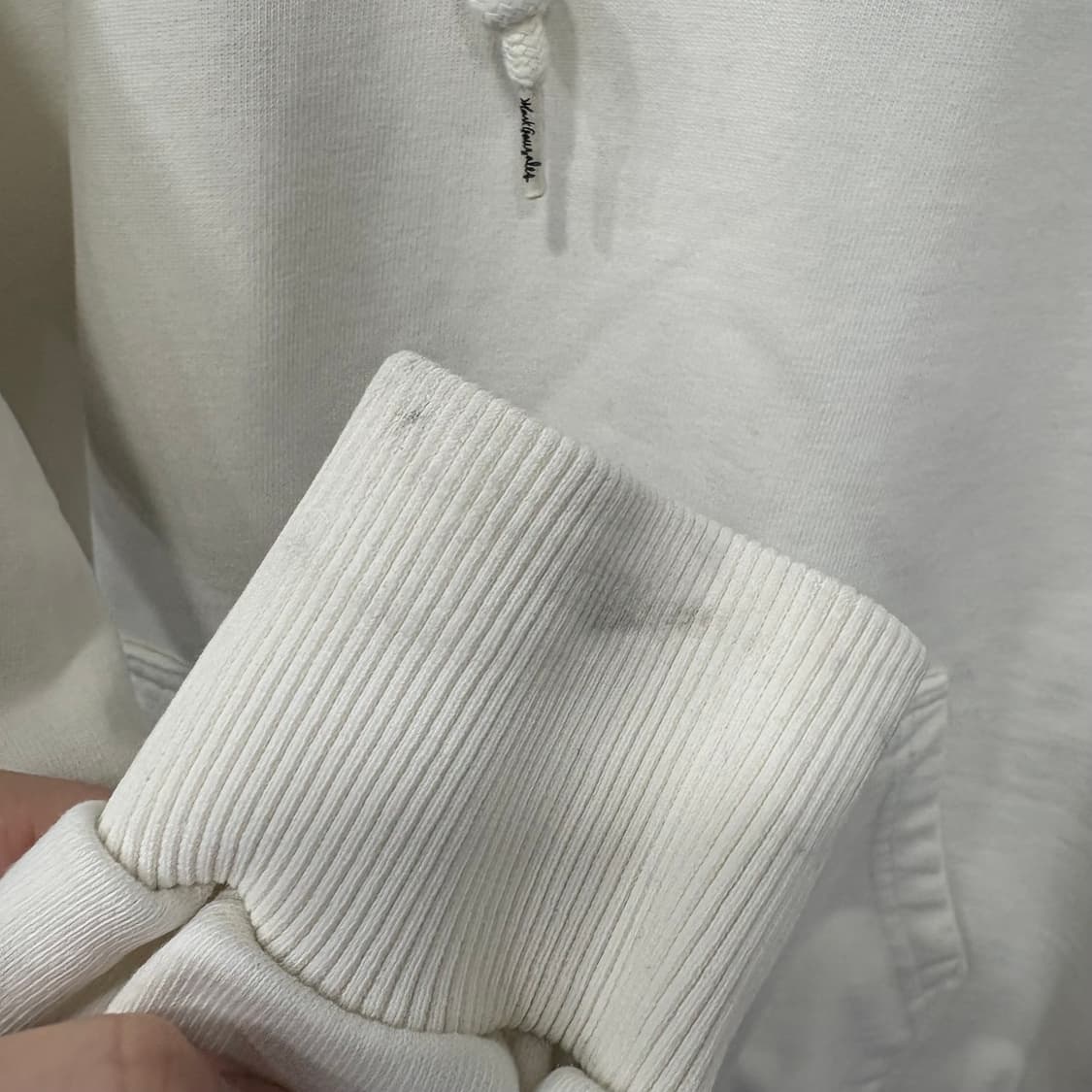 마크곤잘레스 후드티 상품이미지8