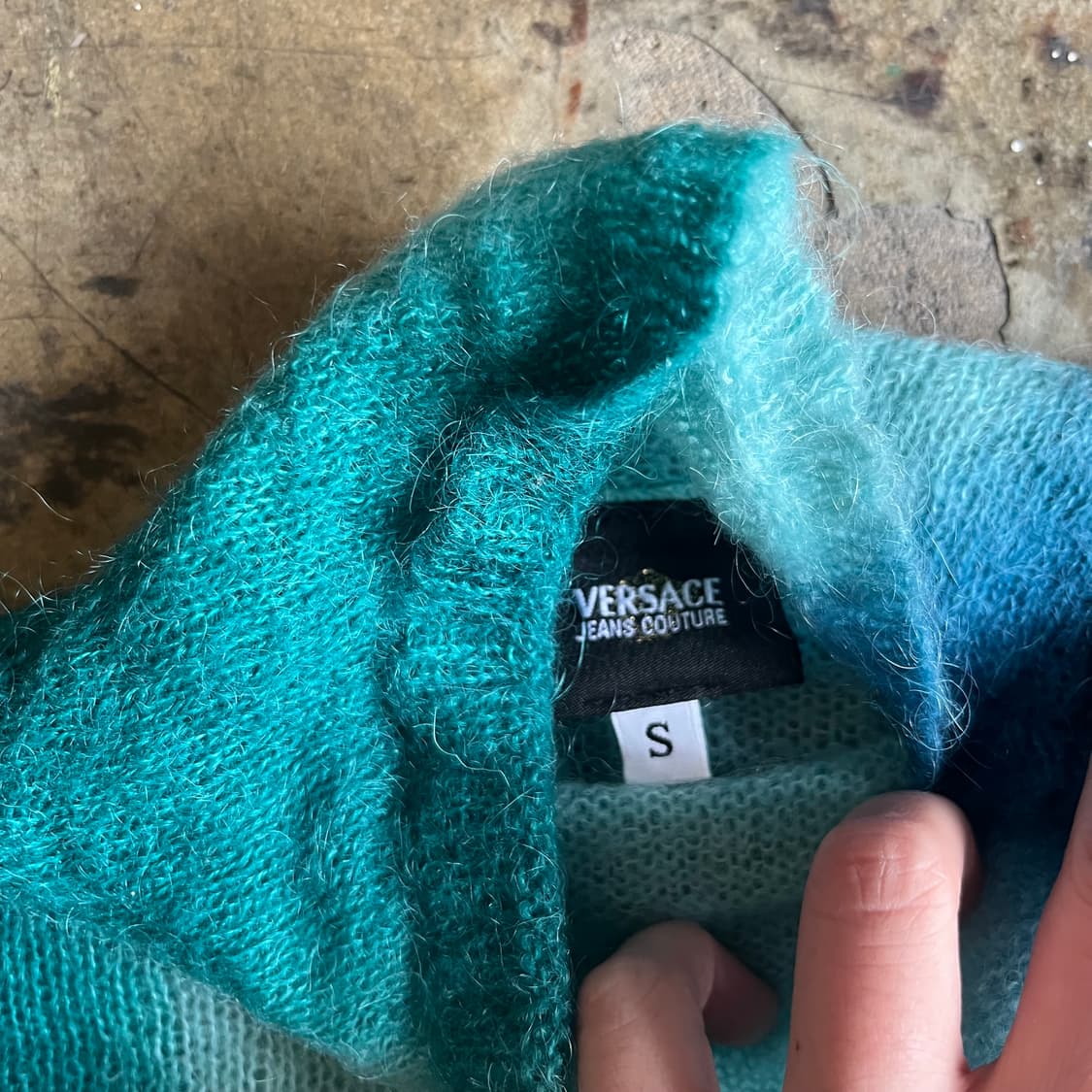 90s 베르사체 배색 모헤어 크롭 니트 상품이미지5