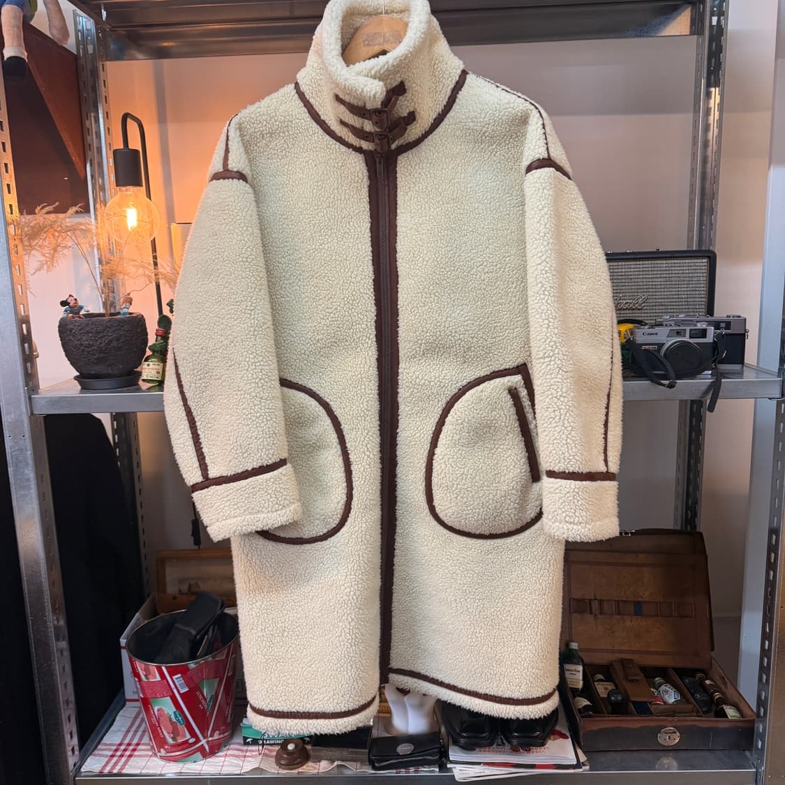 프릭스 스토어 플리스 무스탕 리버스 코트 상품이미지2