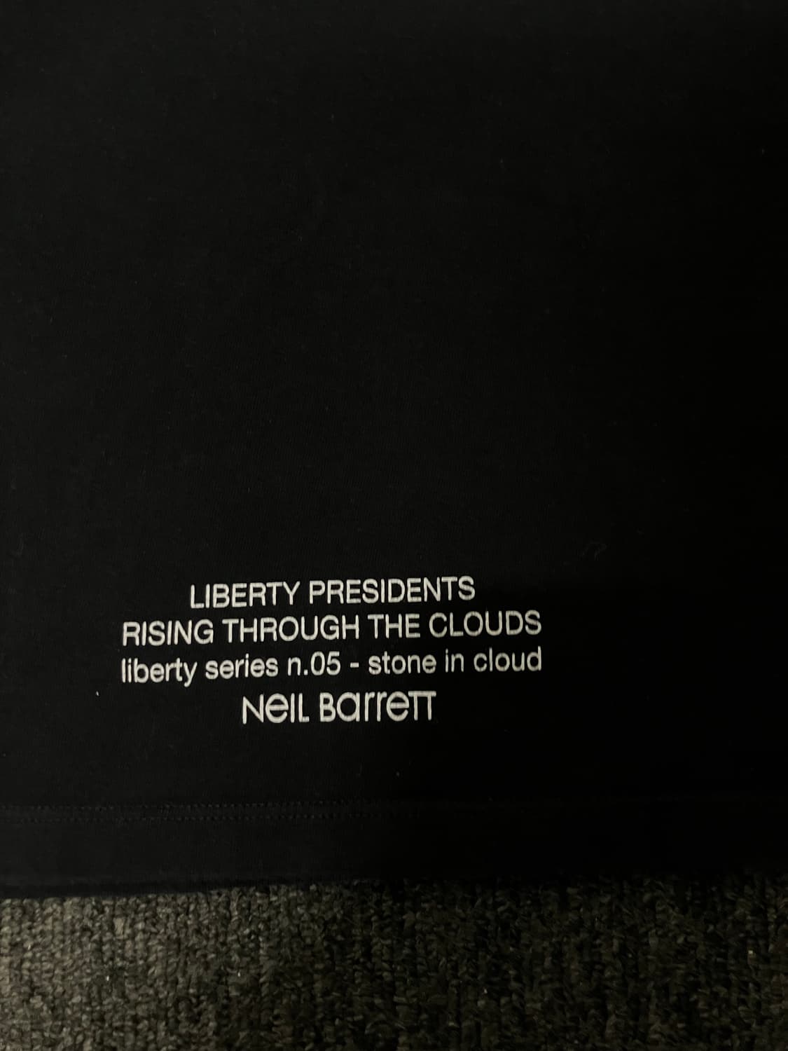 닐바렛 16fw 자유의여신상 반팔 상품이미지6