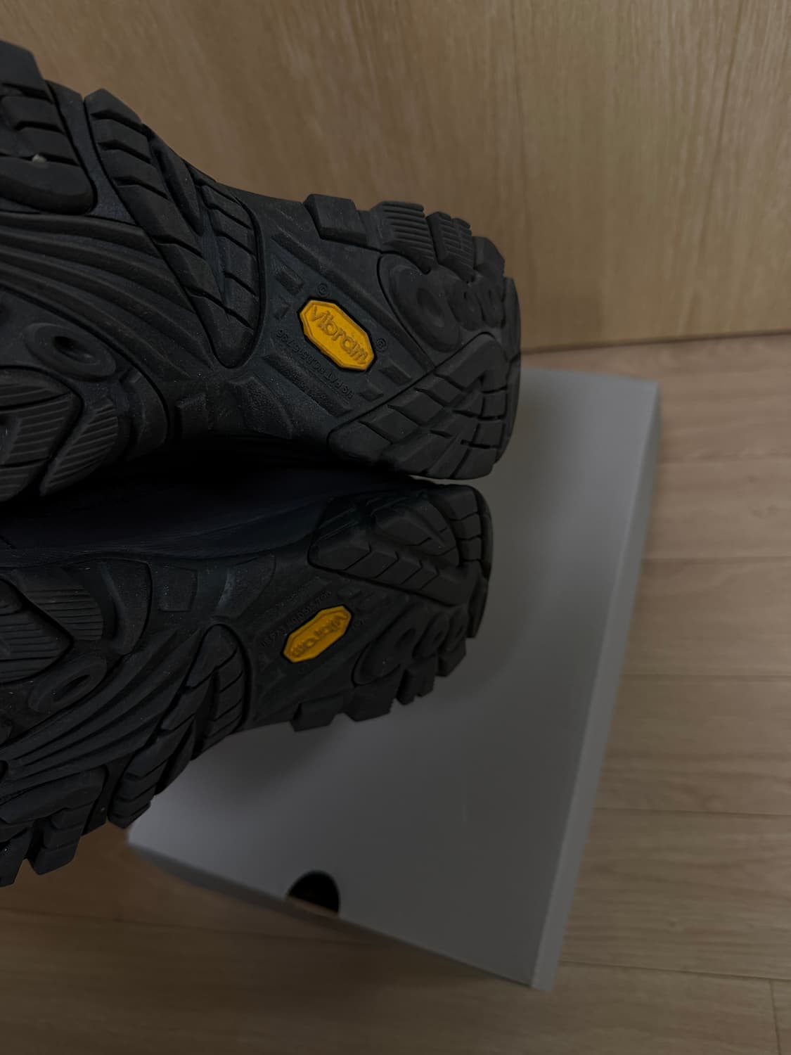 머렐 x YMC 모압 2 슬라이드 SE 포그드 아이언 상품이미지3