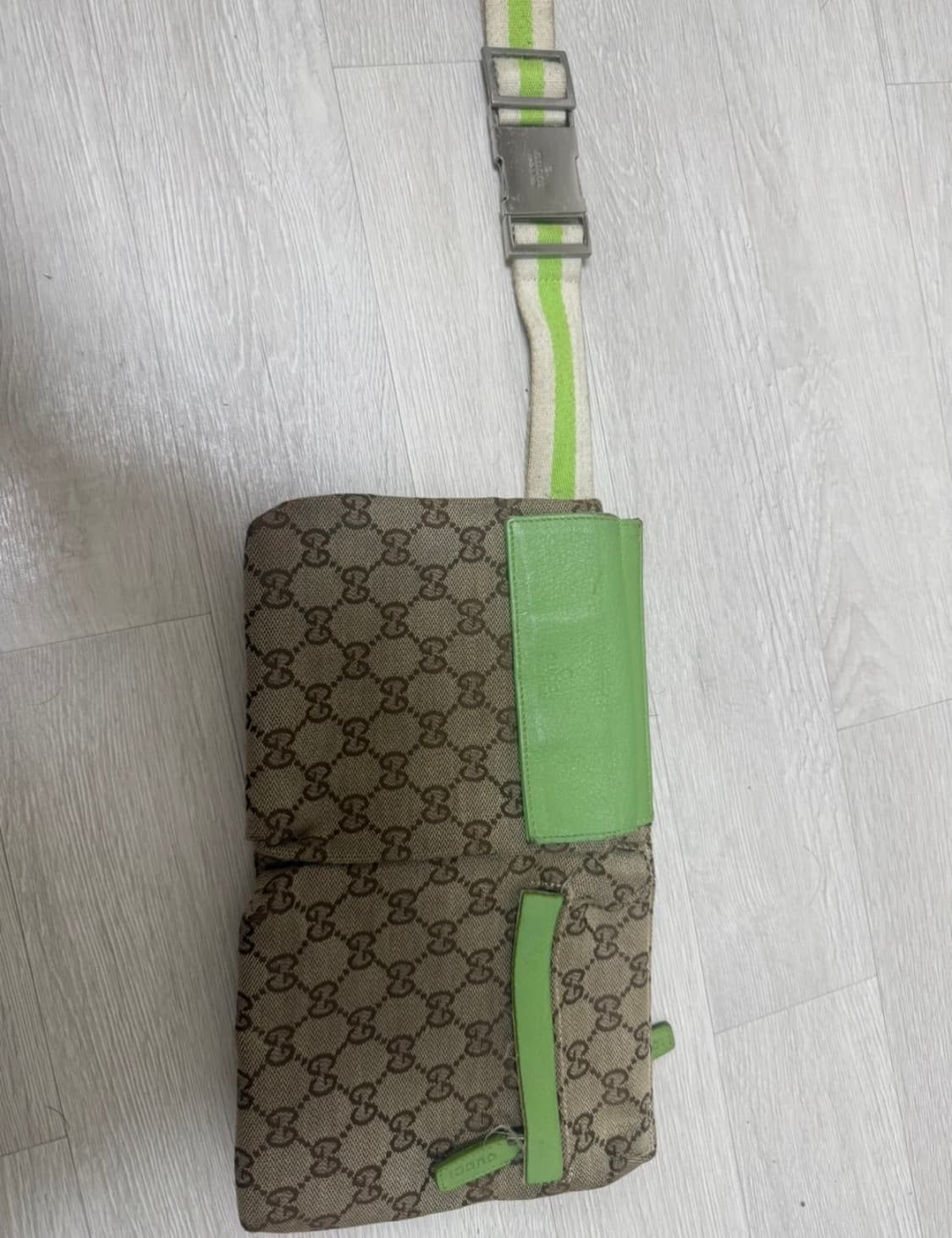 구찌 GG 캔버스 벨트백 힙색 가방 상품이미지1