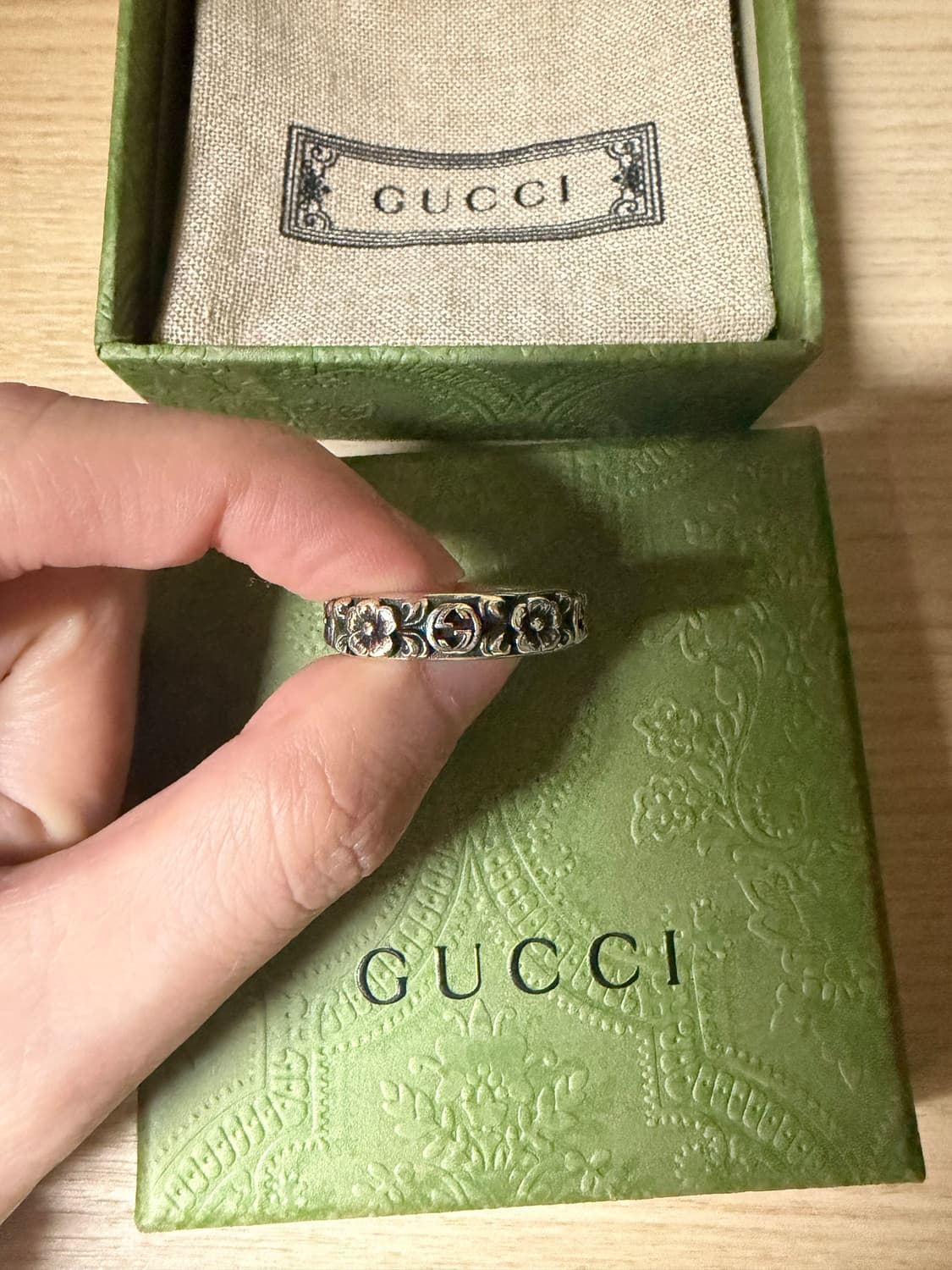 구찌 실버 인터로킹 g플라워 링 상품이미지1