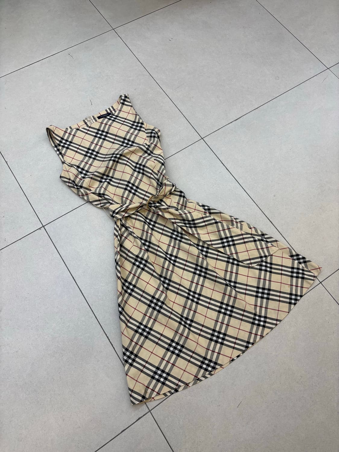 버버리 런던 노바체크 슬리브리스 원피스 상품이미지2