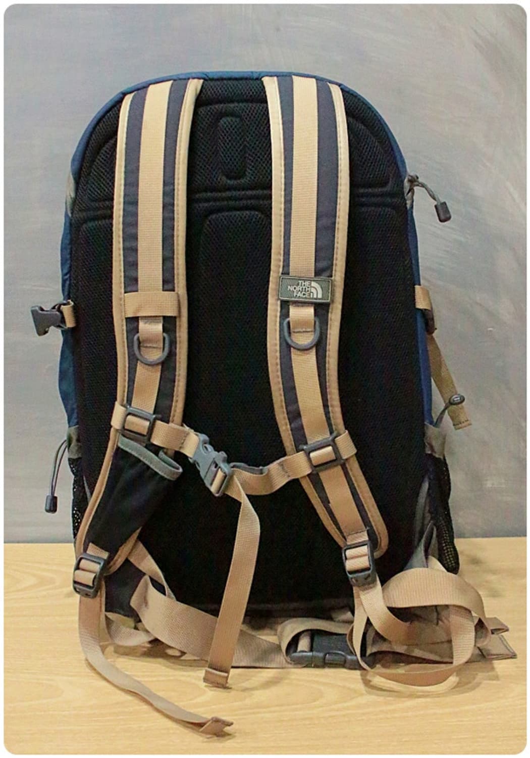 노스페이스 서지 아웃도어 백팩 (34L) 상품이미지2