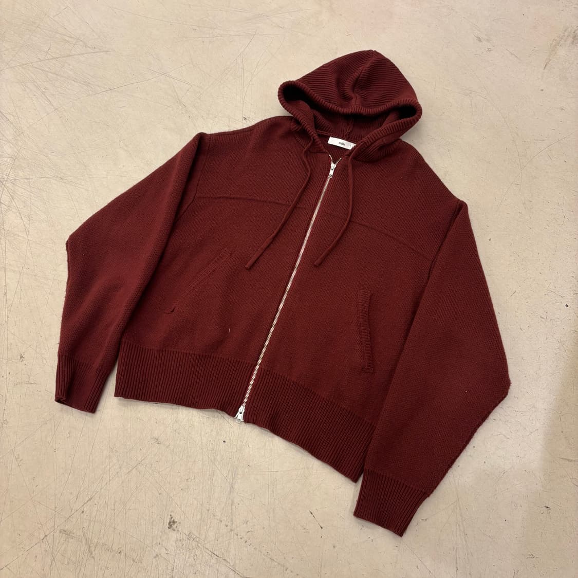 밀로 버건디 미니멀 투웨이 후드 니트 상품이미지1
