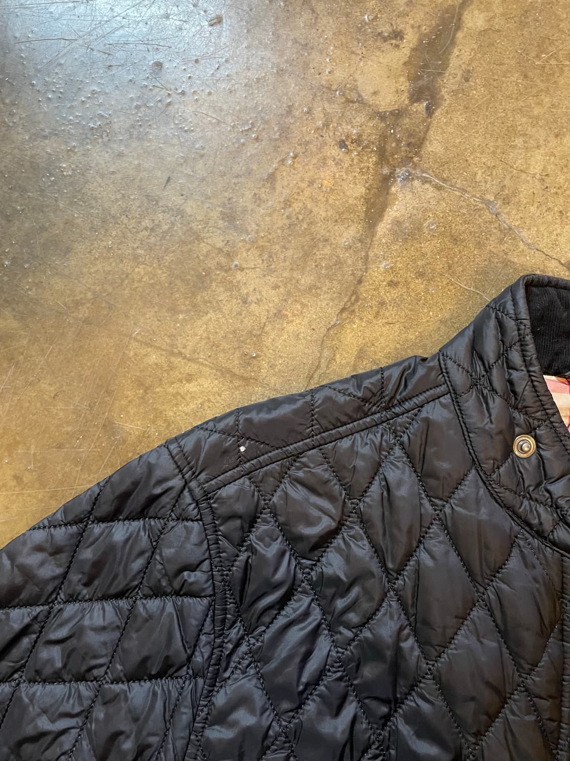 버버리 브릿 다이아몬드 퀄팅 자켓 상품이미지10