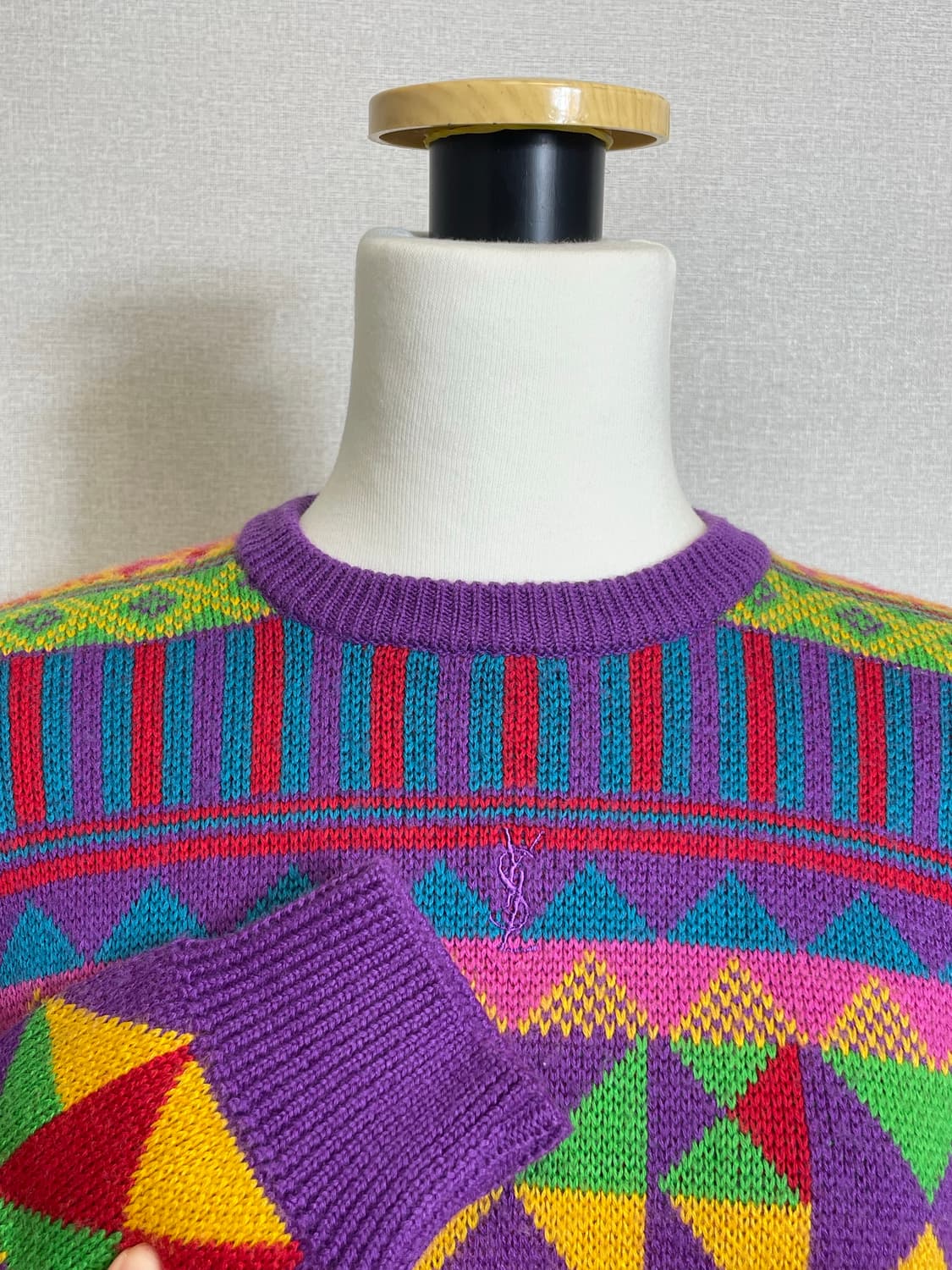 📍입생로랑 스웻 상품이미지4