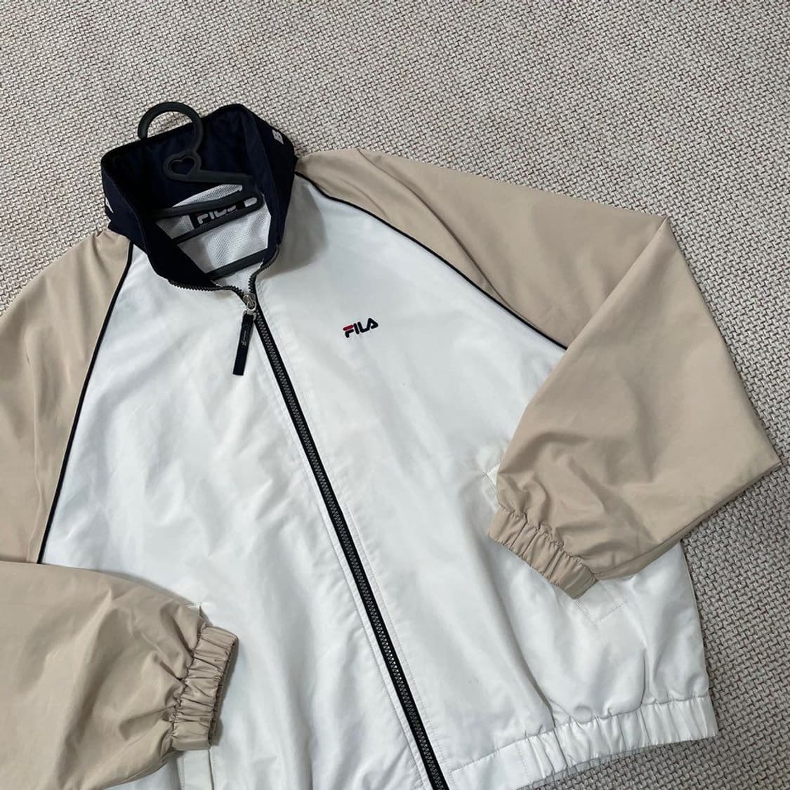 휠라. 바람막이 5584 상품이미지2