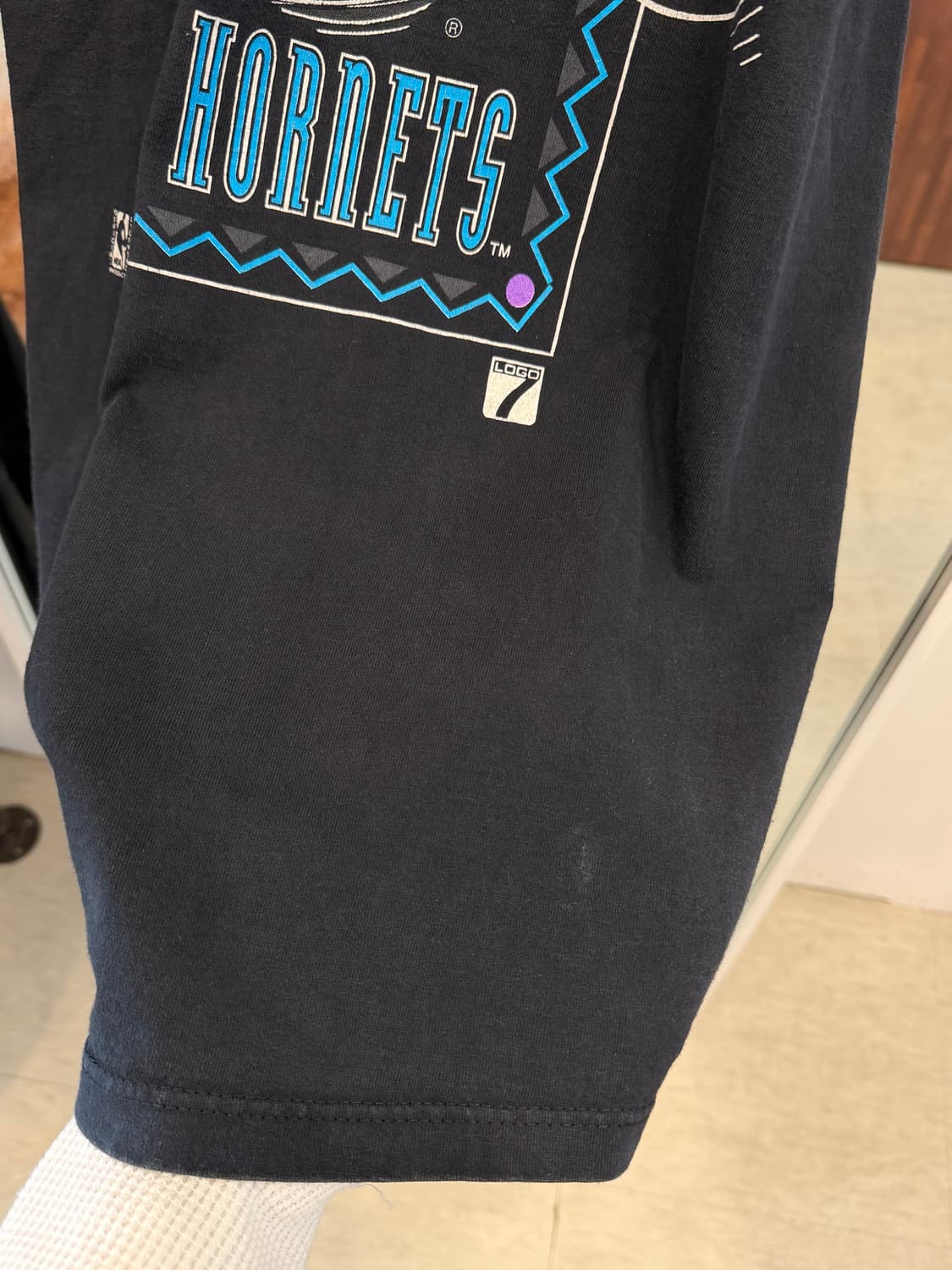 90s Logo 7 NBA 샬럿 호네츠 페이딩 반팔 티셔츠 (USA) 상품이미지7