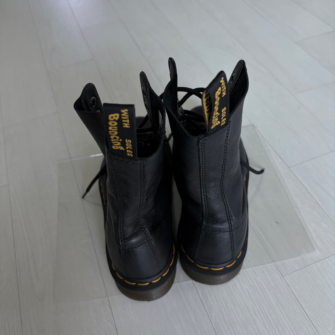 닥터마틴 1490 버지니아 10홀 uk5 240 상품이미지4