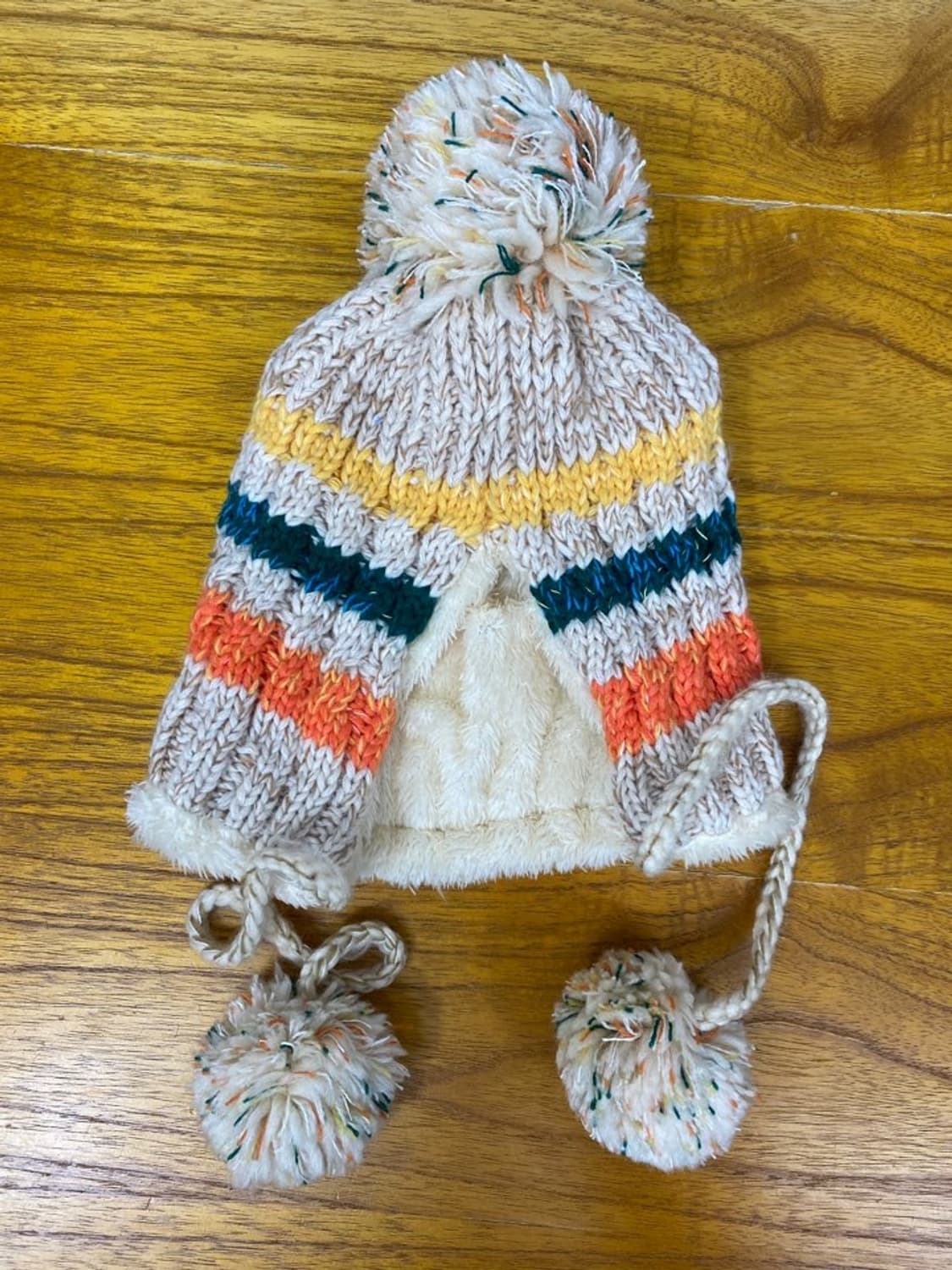 빈티지 컬러블럭 방울 비니 상품이미지1