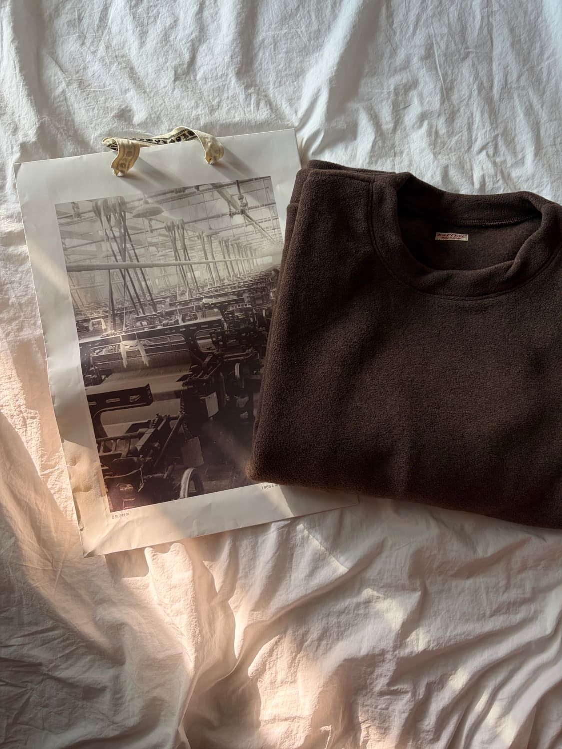 캐피탈 후리스 플리스 빅 크루 스웻셔츠 브라운 상품이미지1