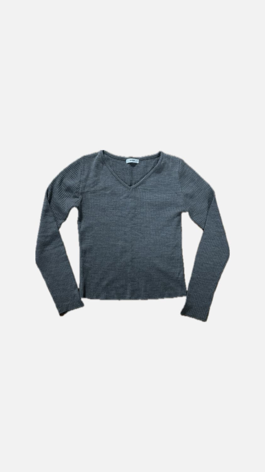 블랙업 니트 상품이미지1