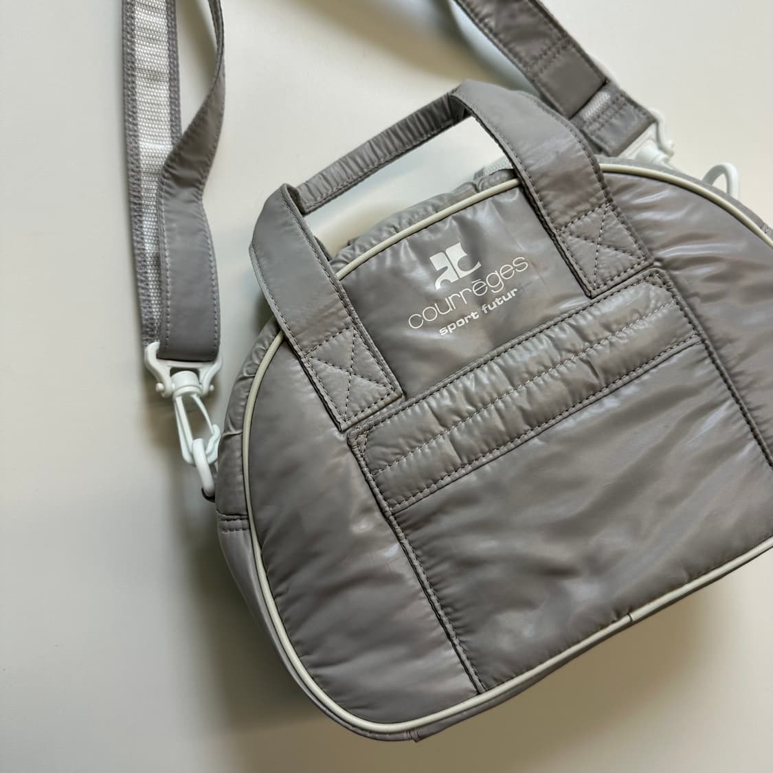 Courreges꾸레쥬 크로스백 상품이미지1