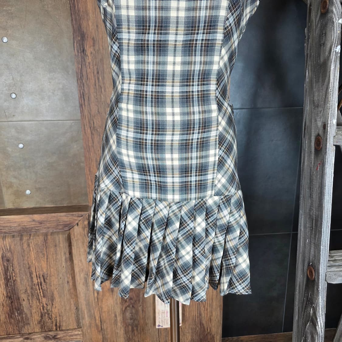 AND MARY 스위트 체크 미니원피스 상품이미지3