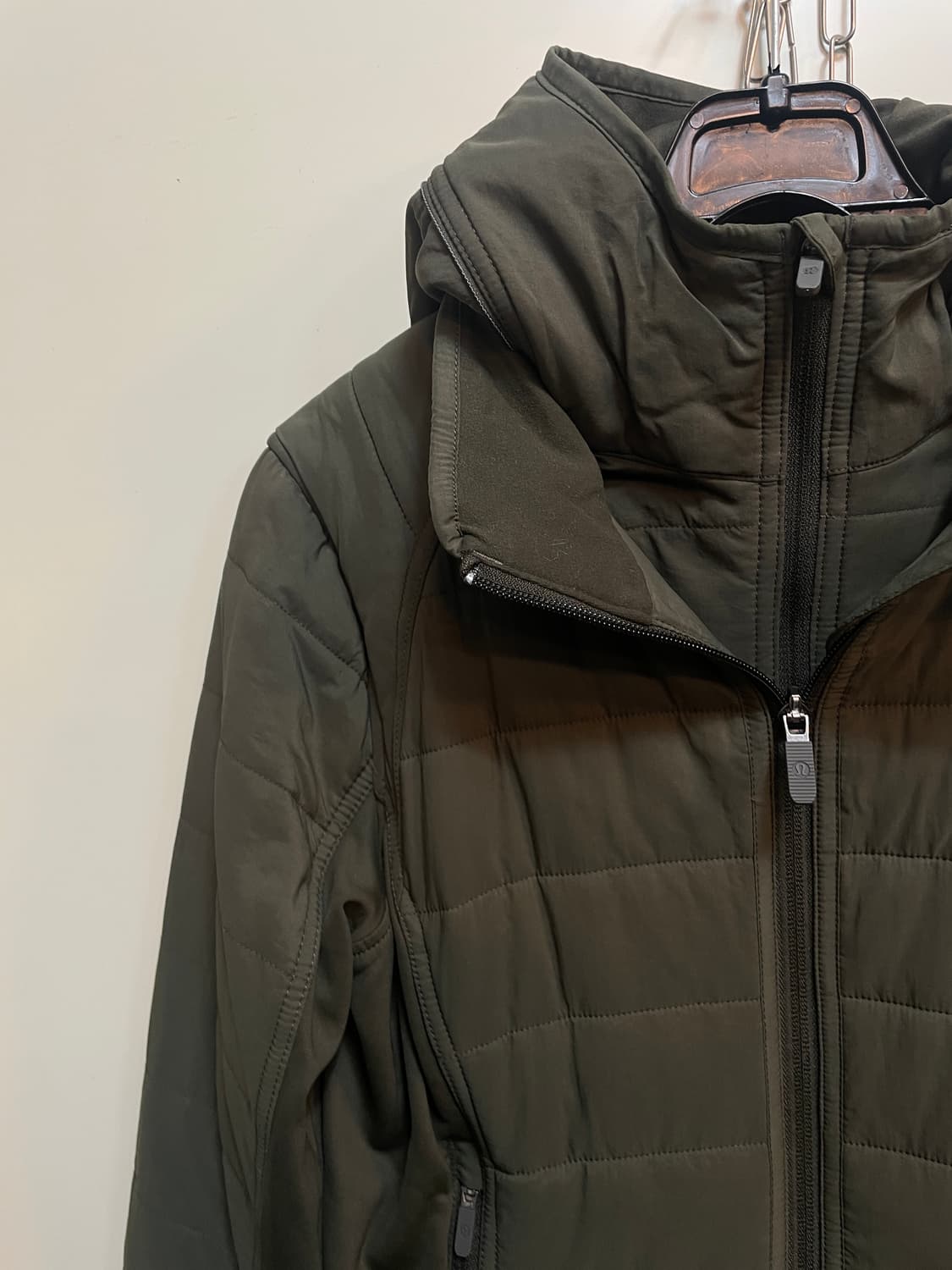 룰루레몬 자켓 상품이미지3