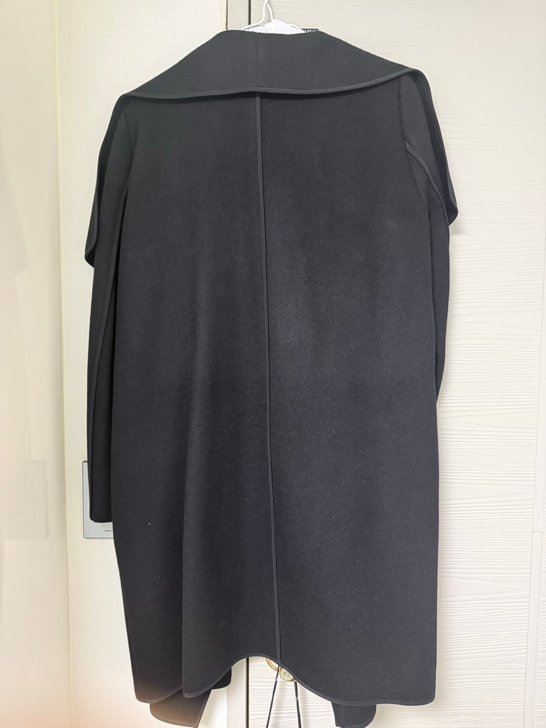 모조에스핀 블랙 코트 66 상품이미지2