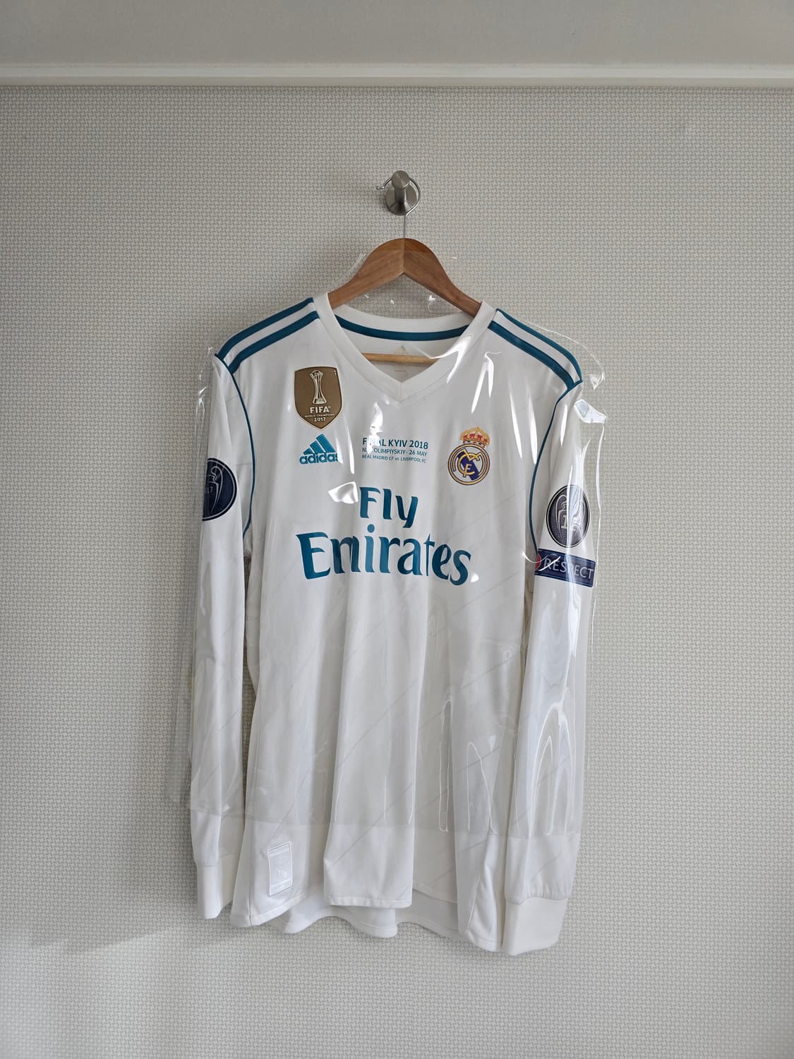 17-18 레알마드리드 홈 긴팔 유니폼 세르히오 라모스 상품이미지2
