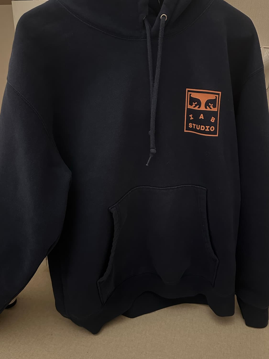 오베이 x 아이앱스튜디오 콜라보 후드티 상품이미지2