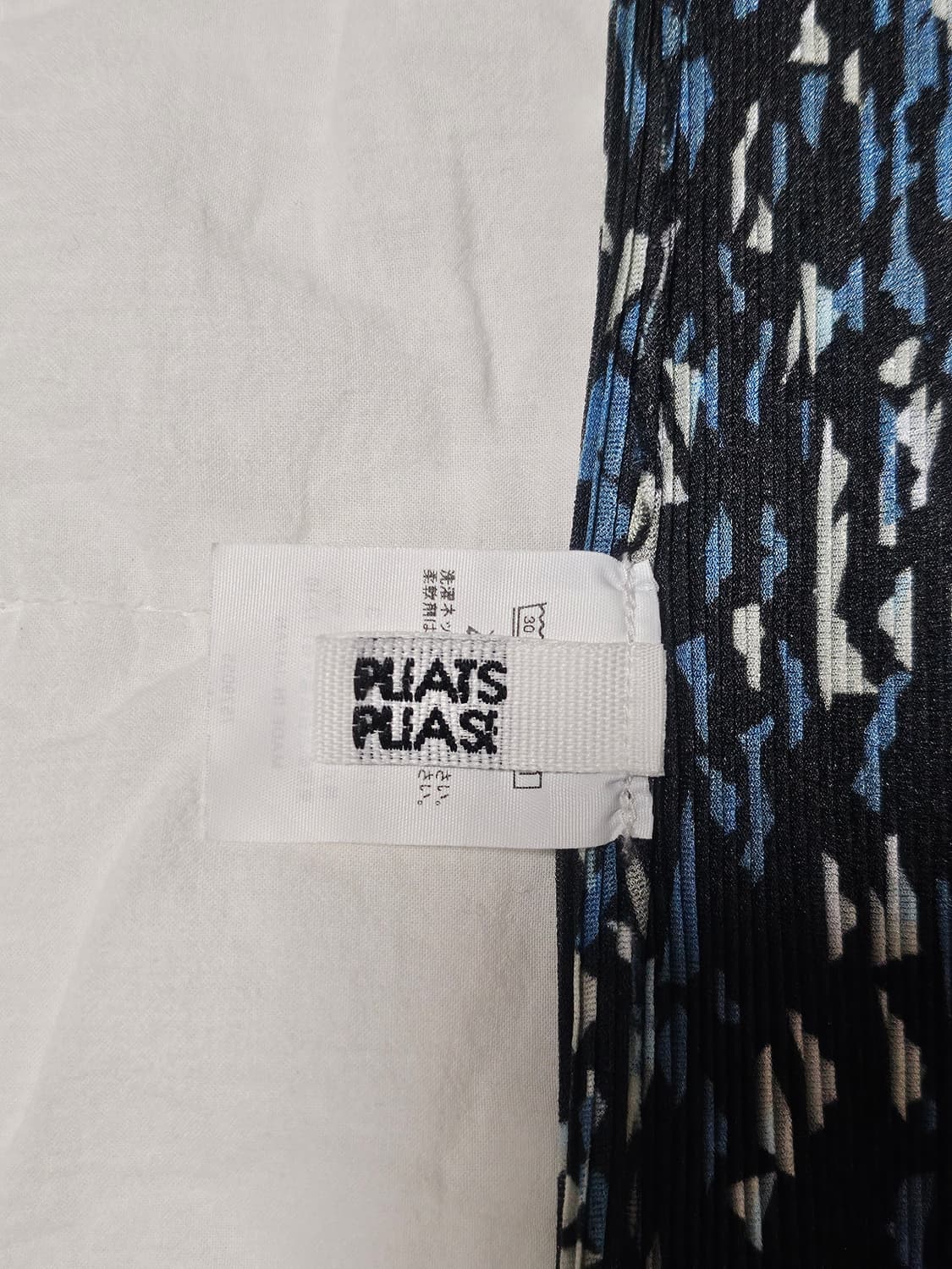 플리츠플리즈 반목 탑 상품이미지7