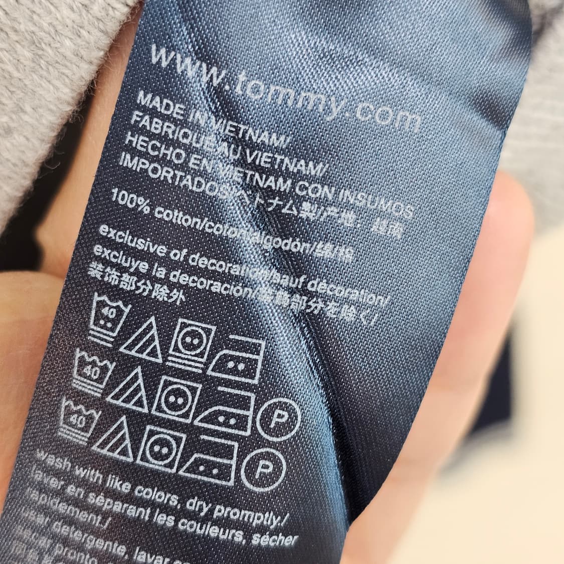 [TOMMY HILFIGER] 타미힐피거 브이넥 코튼니트 상품이미지5