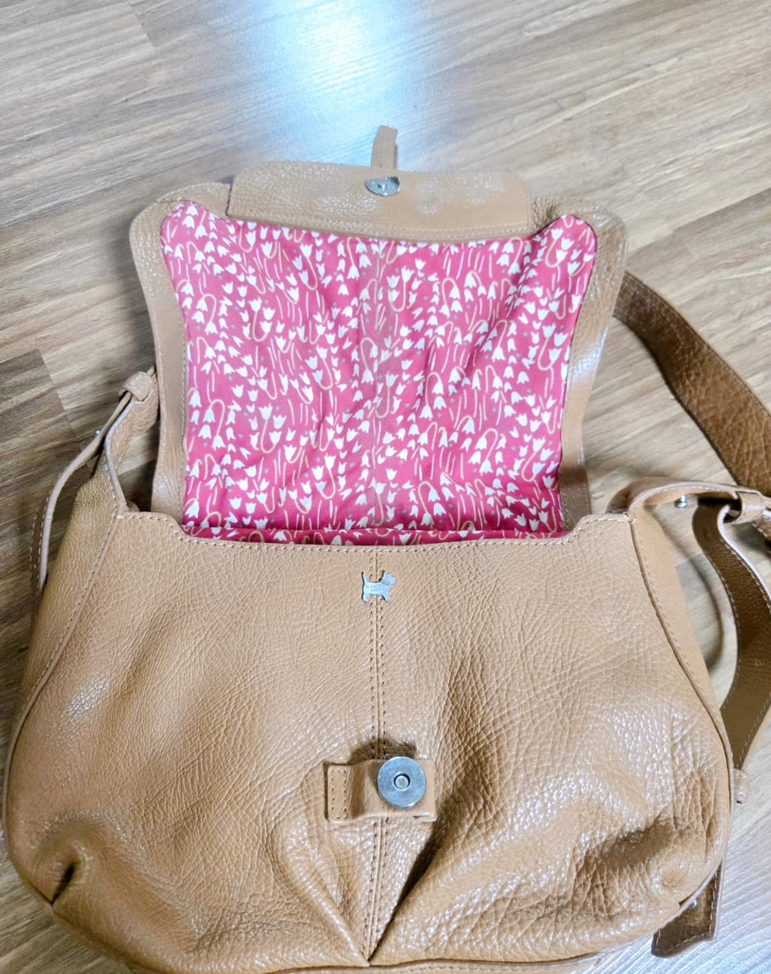 래들리 런던 - 그로브너 미디엄 탠 백 상품이미지2