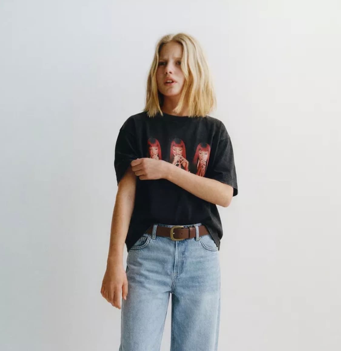 [새상품/당일배송] 자라 페이크 워싱 제니 루비 티셔츠, ZARA 제니 상품이미지3