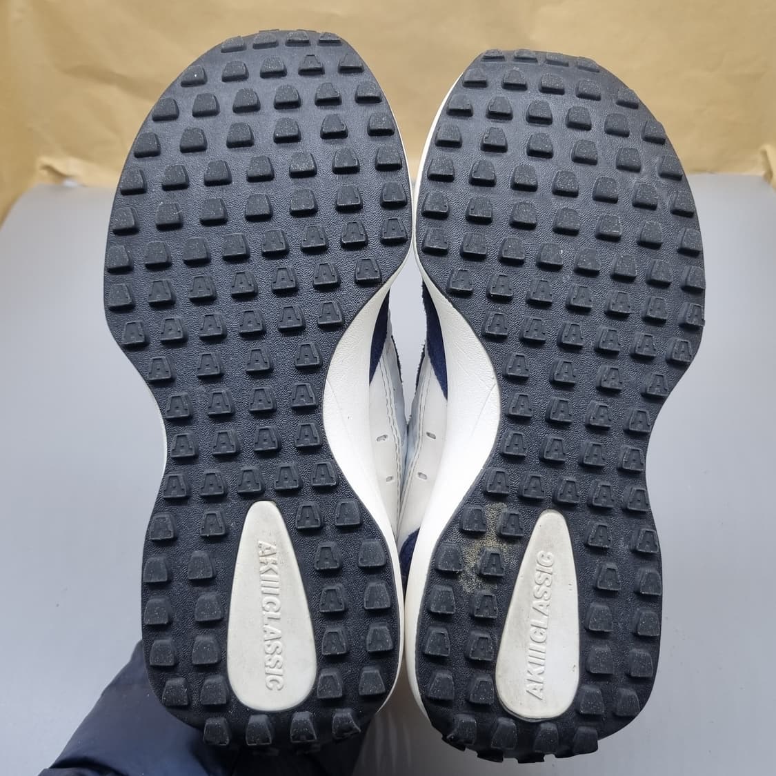 아키클래식 헤리티지 조거 여성운동화230  상품이미지3