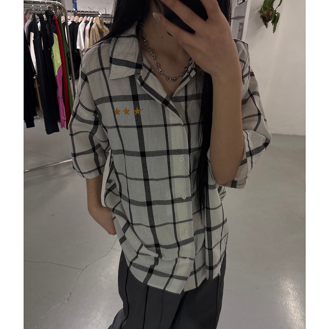 WHO'S WHO gallery Star Embroidered Shirt 상품이미지3