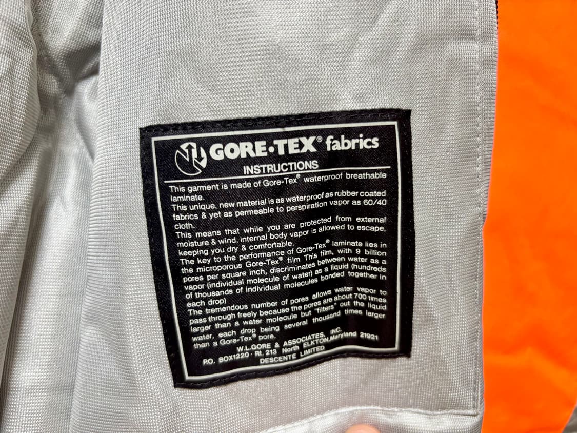 데상트 고어텍스 다운 파카 패딩 자켓 상품이미지5