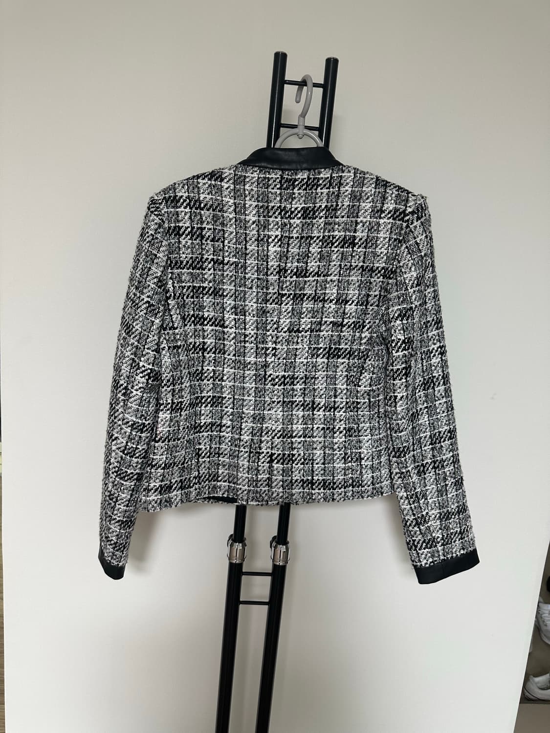 캐빈클라인 트위드  집업 자켓 S사이즈 -상태최고 상품이미지5