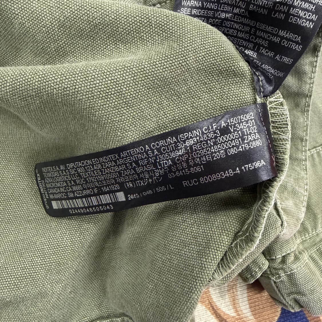 (L)자라 ZARA 페인팅 밀리터리 워크셔츠(올리브) 상품이미지3