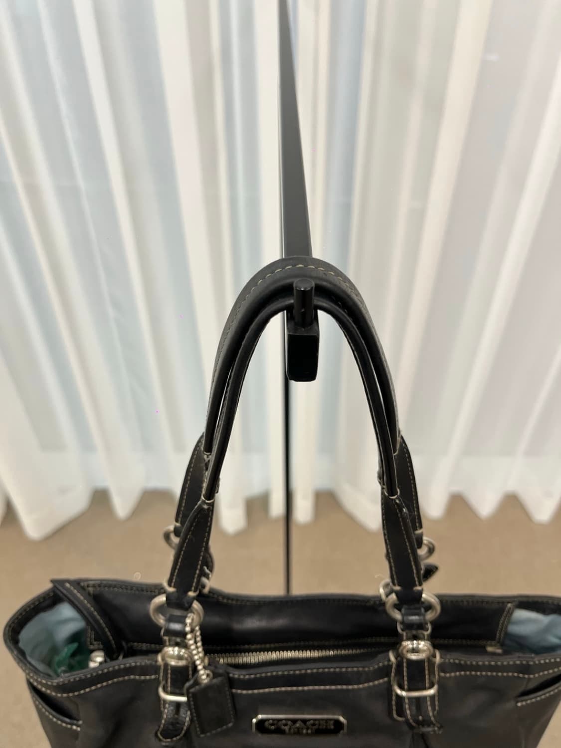 코치 숄더백 상품이미지4