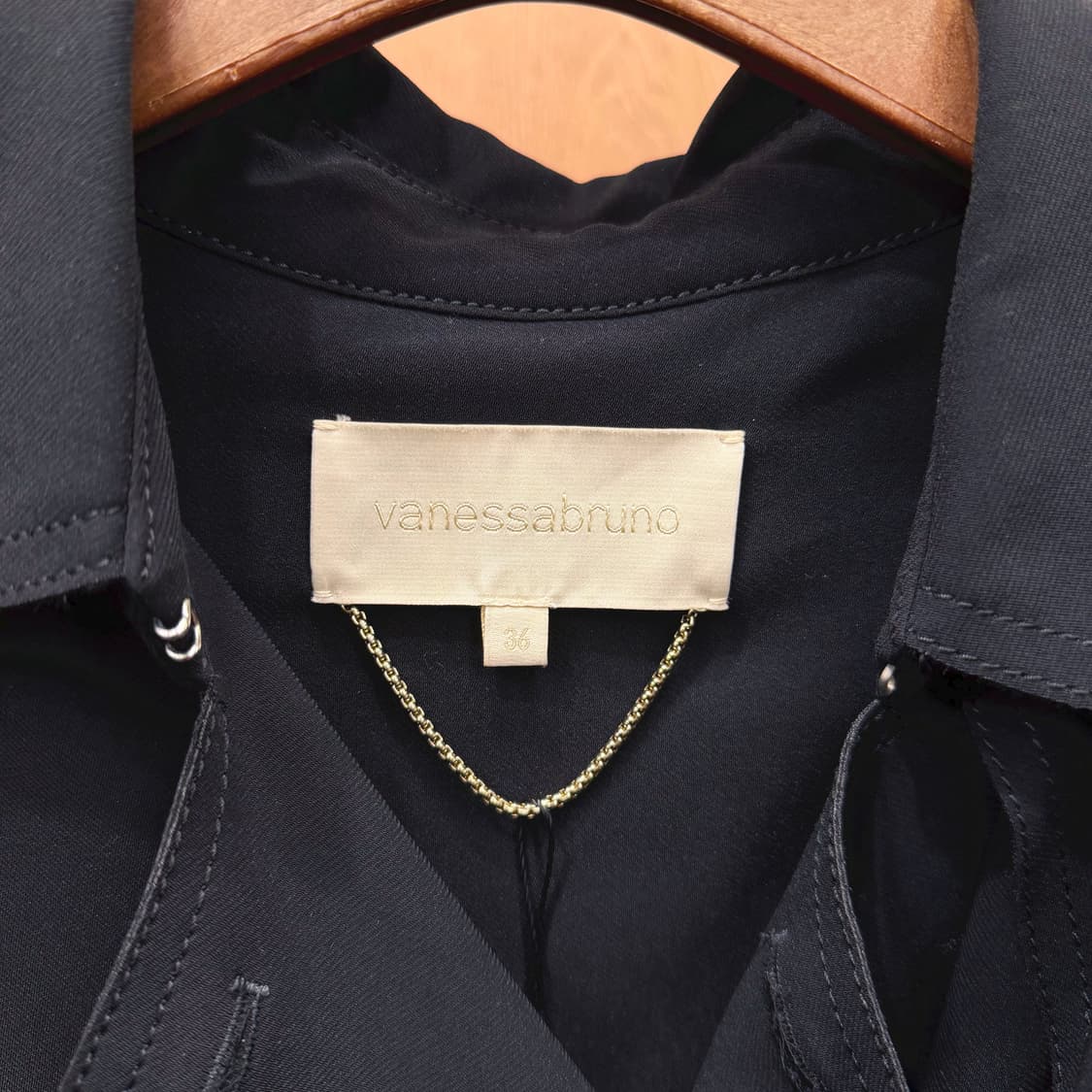 바네사 브루노 롱 코트 더블 브레스티드 벨트 스트랩 디테일 블랙 상품이미지6