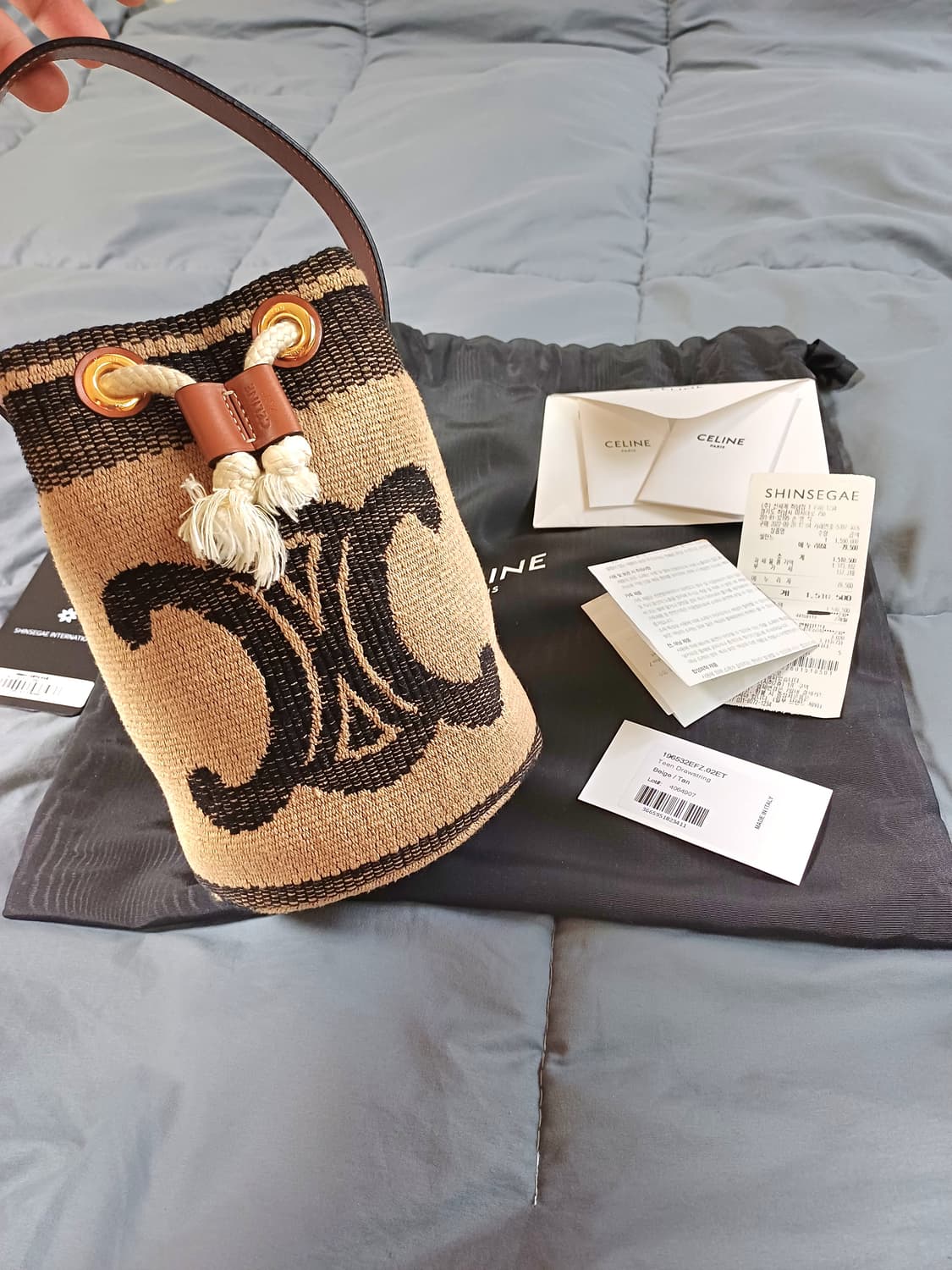 셀린느 틴 드로우스트링백 베이지/탄 상품이미지6