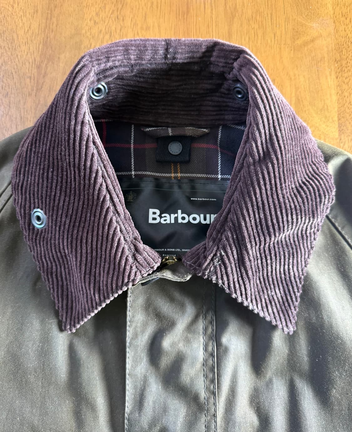 Barbour 클래식 비데일 왁스 자켓 올리브 C34 영국제 상품이미지10