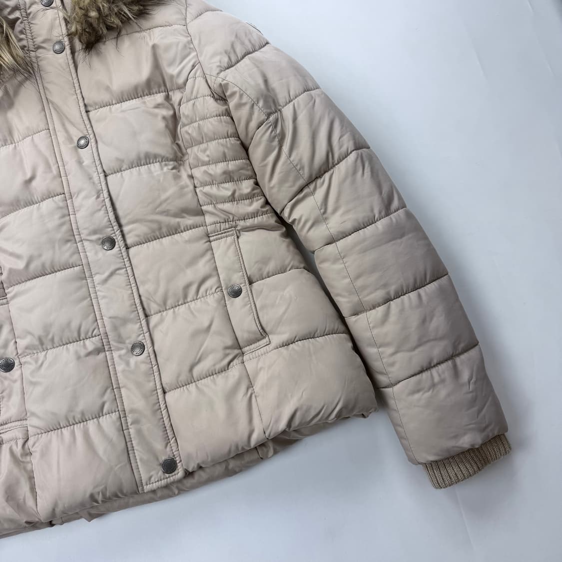 아베크롬비 y2k 울프죠 패딩 상품이미지4