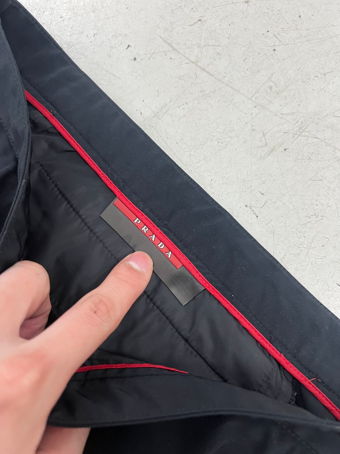 프라다스포츠 백 포켓 2 way 팬츠 상품이미지2