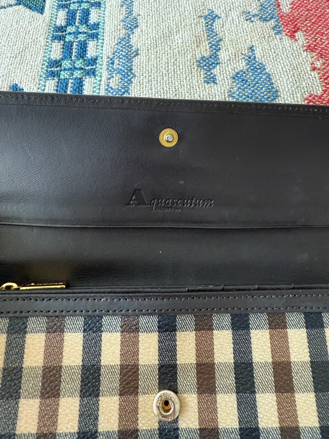 아쿠아스큐텀(Aquascutum) 체크 장지갑 상품이미지8