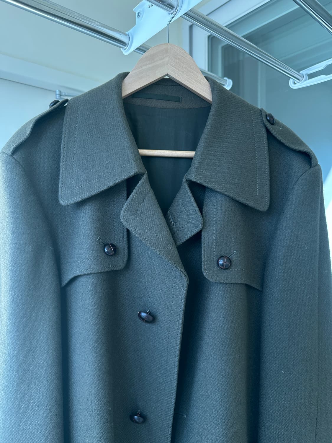 카키색 울 코트 105~110 (파리 유명 샵 구매) 상품이미지3