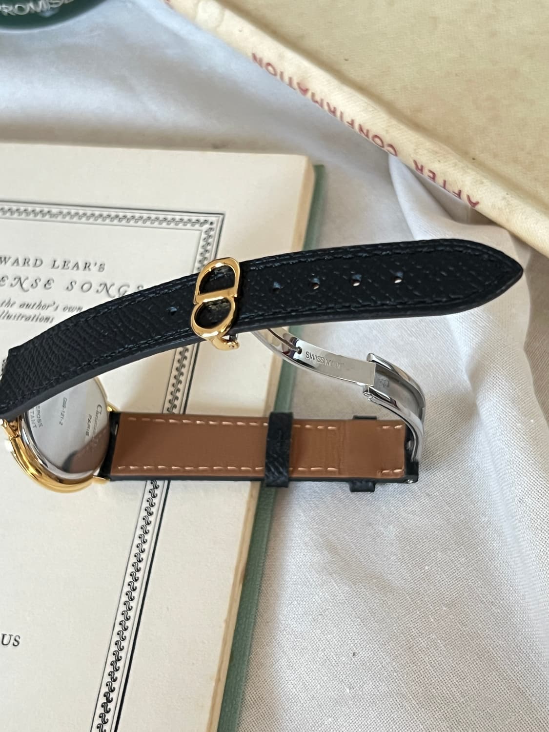 디올 12p스 톤 쉘 다이얼 시계 / 정품감정. 케어 상품이미지5