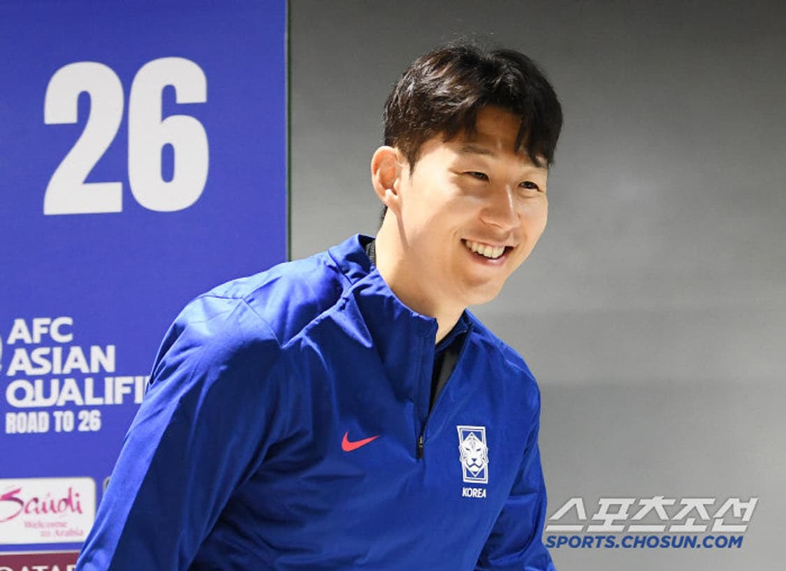 나이키 국대 선수지급용 축구 대표팀 트레이닝 스트라이크 탑 상품이미지1