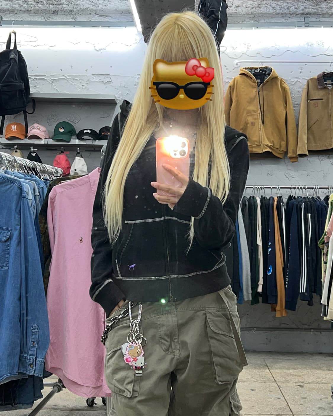 착샷O 핑크 빅로고 블랙 후드집업 상품이미지4