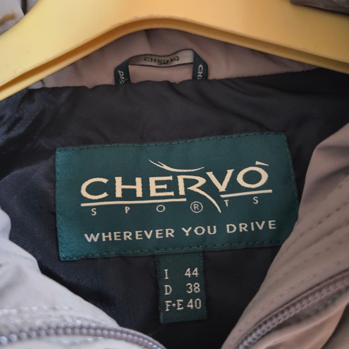 CHERVO 쉐르보 골프 구스 패딩 조끼 상품이미지4