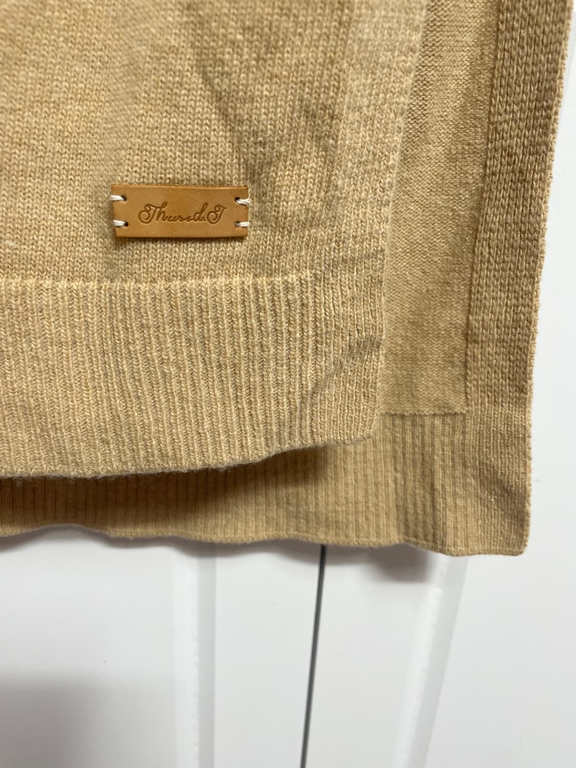 써스데이아일랜드 니트 베스트 상품이미지8