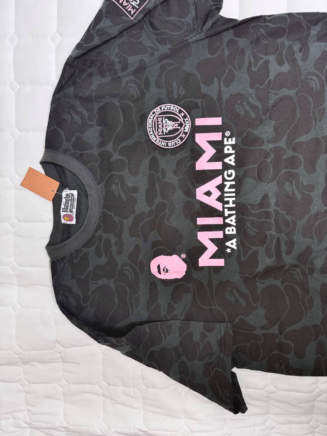 *급전* BAPE x Inter Miami CF 콜라보 카모 티셔츠 상품이미지3
