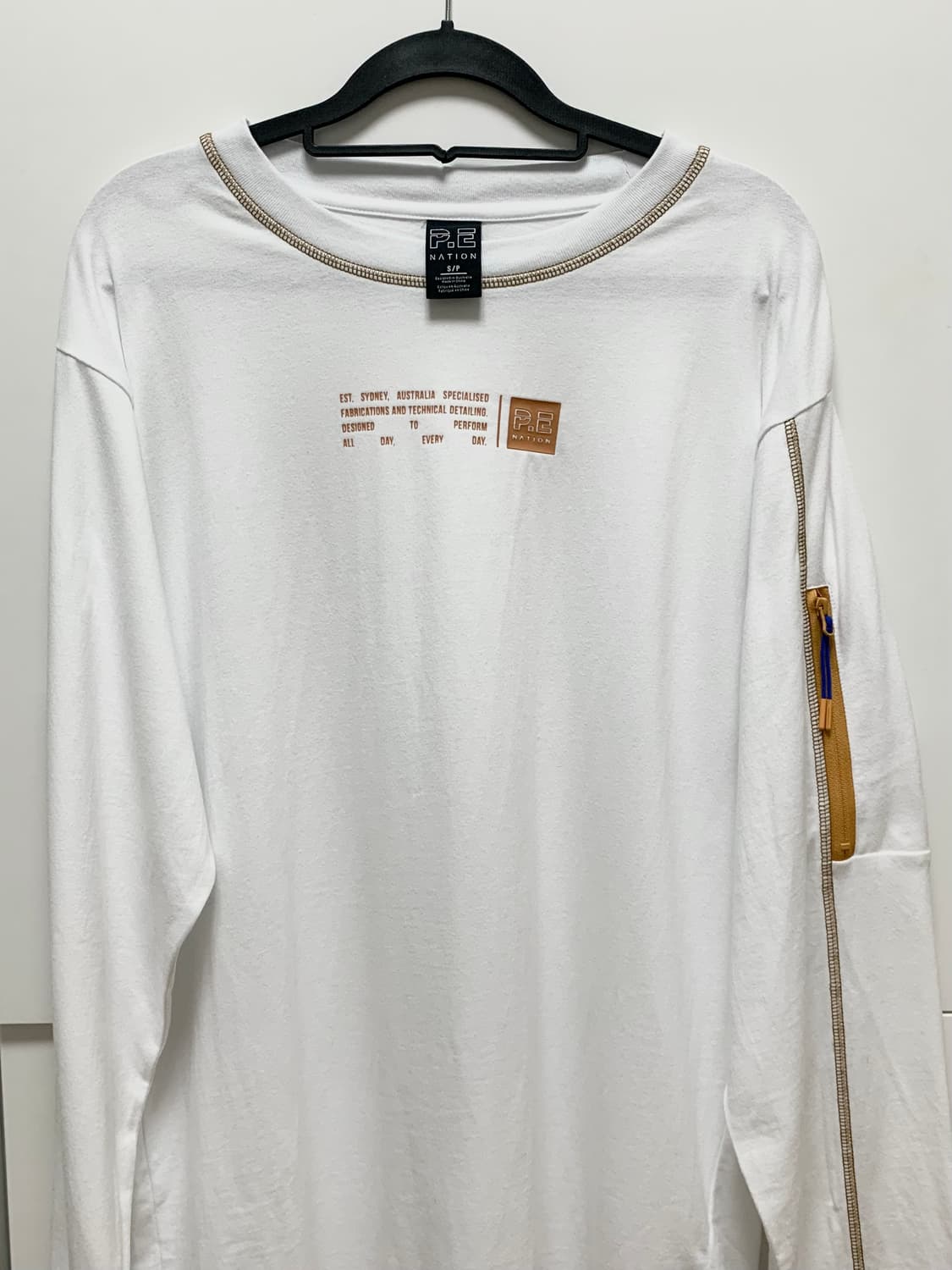 P.E Nation 긴팔티셔츠 상품이미지1