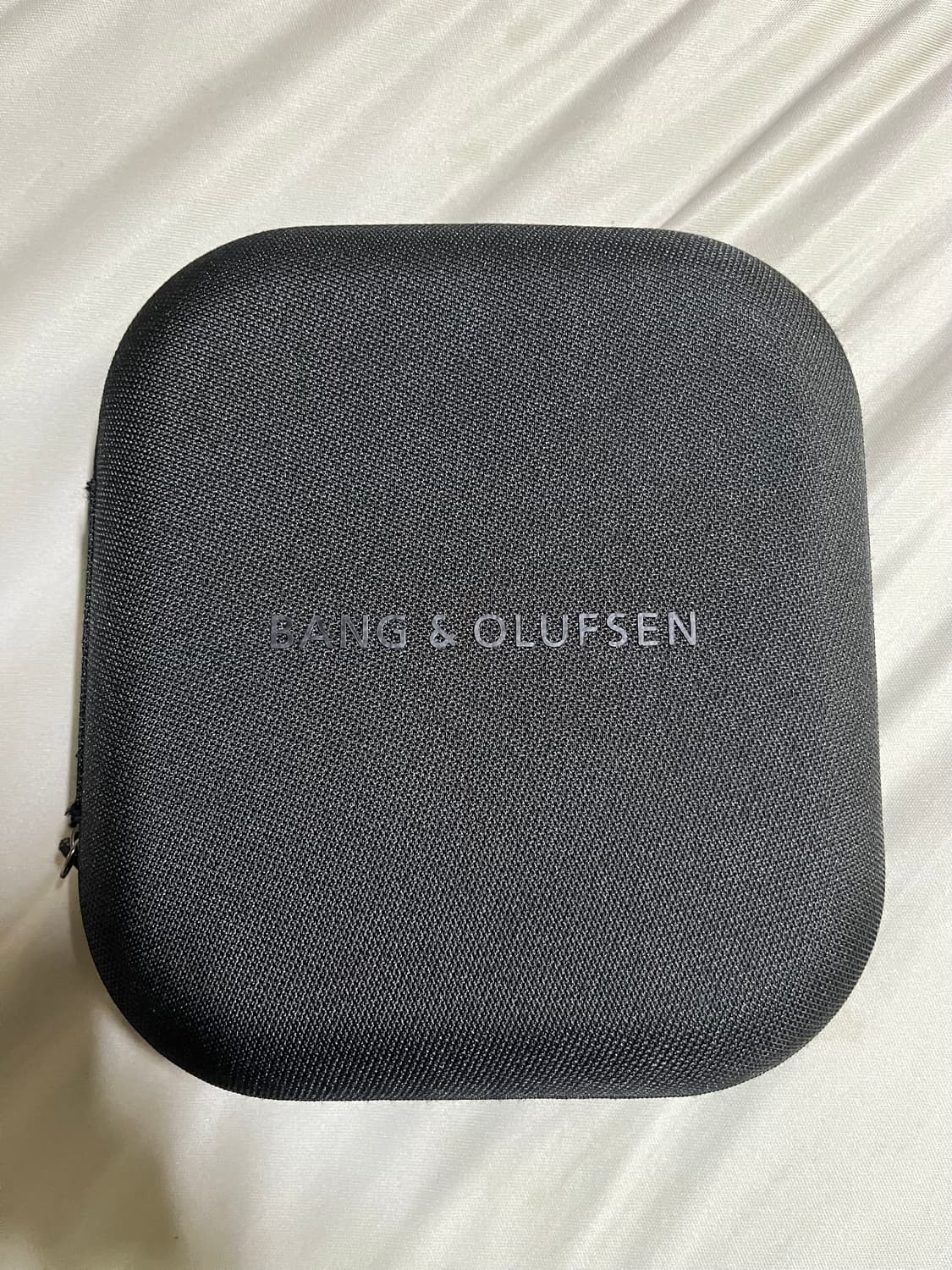 뱅앤올룹슨 hx 블랙 판매합니다. 상품이미지9