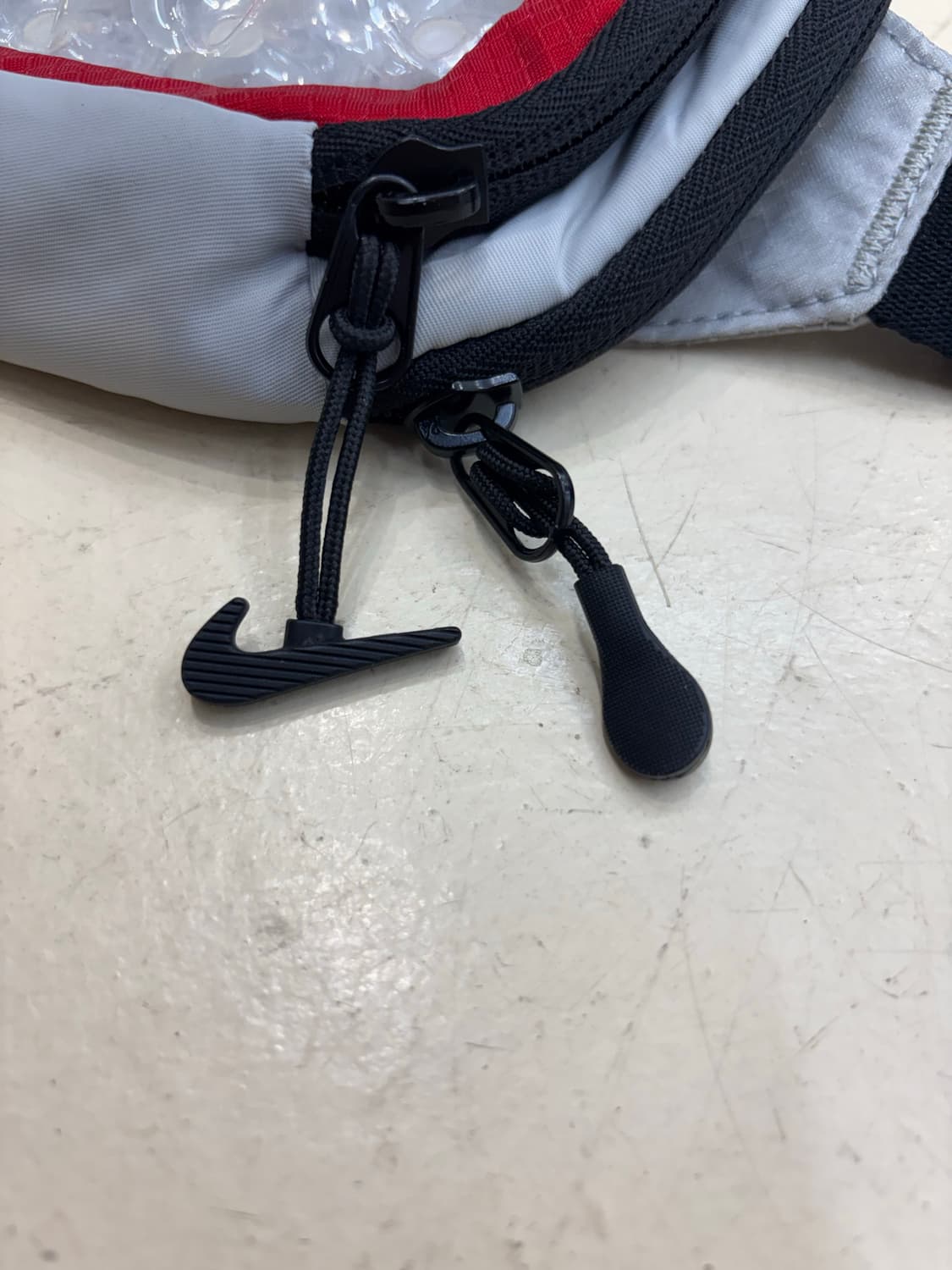 나이키 에어맥스 크로스 바디백 상품이미지8